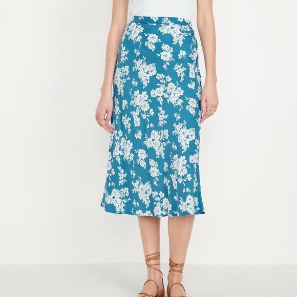 Old Navy Bold Floral Crepe A-Line Midi Skirt - Picture 5 of 12